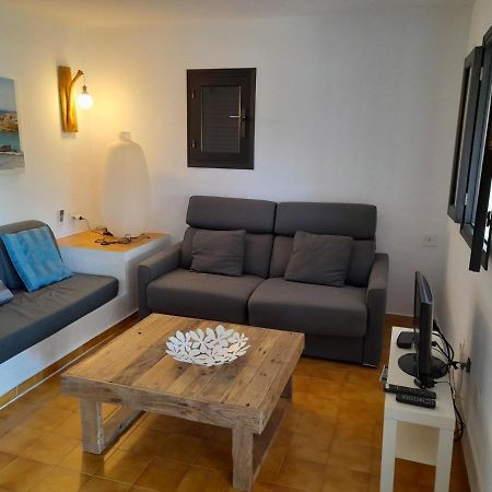 Apartamentos Noray Es Calo  Exterior foto